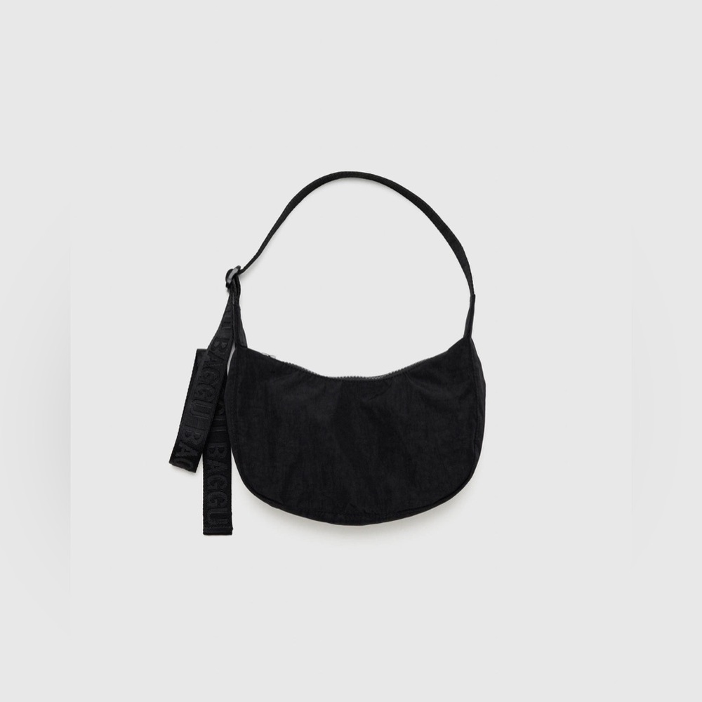 BAGGU nylon crescent bag black. Used - in very good condition.